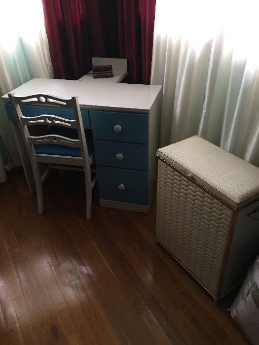 1950's desk and laundry tub 