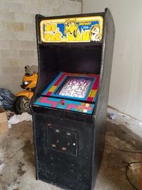 MS PACMAN WORKS FINE