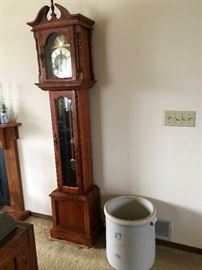 Grandfather clock and good crock