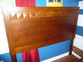 CLOSEUP OF HEADBOARD