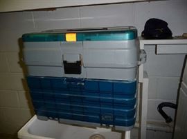 TACKLE BOX