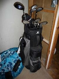 GOLF BAG W/CLUBS