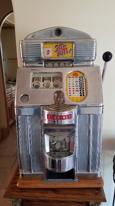 Jennings "Sun Chief" Vintage 5 Cent Slot Machine
