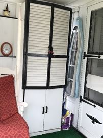 Free Standing Cabinets