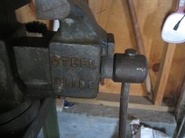 Steel vice