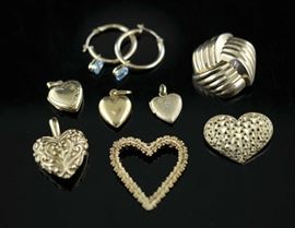 Lot 11: Lot of 14k yellow gold jewelry; heart shaped pins, lockets, etc. 20.5 grams
