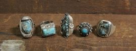 Lot 98: Five turquoise rings