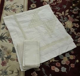 Linen table cloth with twelve napkins, not matching