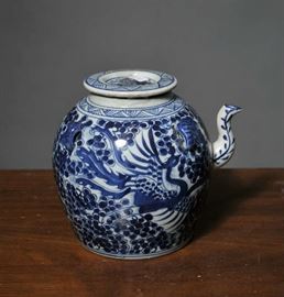 Asian blue & white porcelain teapot - 6.5"H 