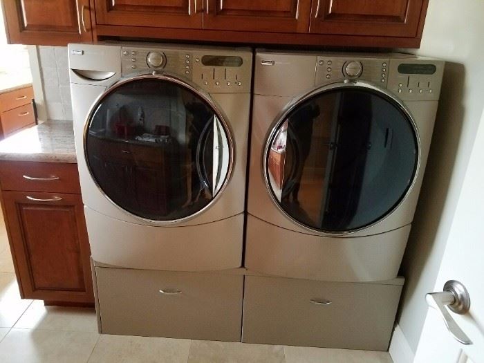 Kenmore Top of Line Front Load Washer and Dryer - Pre-Sale - $550 - call if interested. Electric Dryer. 