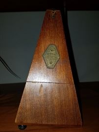 From Paris a Metronome 