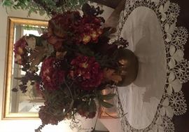 Oversized Centerpiece