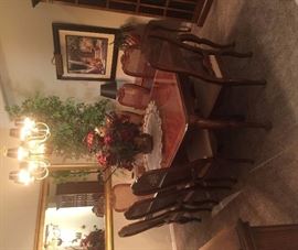 Henredon Dining Table, X-tra Leaf, 8 Chairs (looks new!)