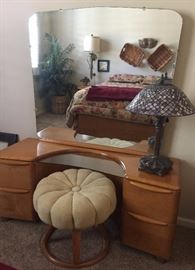 Heywood Wakefield Bedroom Suite: Dresser, Vanity w Mirror and Stool, Nightstand and Bed 