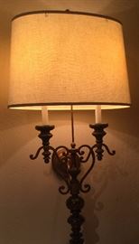 Wall Sconce/Lamp (2)