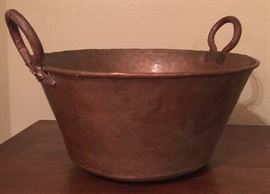 Copper pot