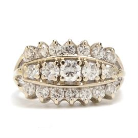 Vintage 14K White Gold Diamond Ring with 0.95 CTW in Diamonds: A vintage 14K white gold diamond ring with 0.95 ctw in diamonds.