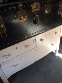 Vintage Side Bar & Traveling Trunk
