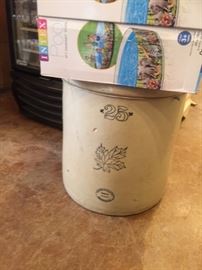 Antique 25 Gallon Crock