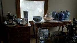 Ethan Allen Chest of Drawers!  Beautiful Blue & White China