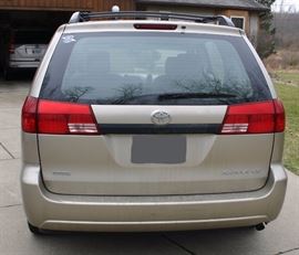 2005 Toyota Sienna w/173,000 Miles (Vin: 5TDZA23C75S315341)