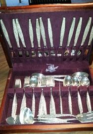 Set of Community Stainless