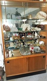 Geodes, Coral, Store Showcase