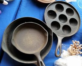 Griswald  Apple / egg skillet,  Cast iron skillets
