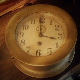 Brass Porthole clock