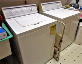 Amana Washer & Elec Dryer