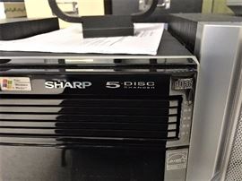 Sharp 5 Disc Changer Micro Component System XL-UH242 w/Speakers