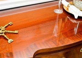 BUY IT NOW!  Lot #311, Beautiful Thomasville Sideboard / Buffet, (Approx. 58-1/2" L x 22" W x 36-1/2" H), $400