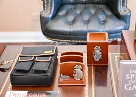 Golfing Desk Accessories