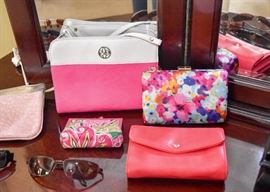 Purses & Wallets