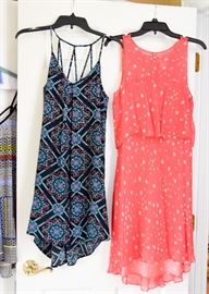 Women's & Junior's Clothing (Small)