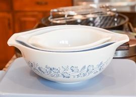 Vintage Nesting Bowls