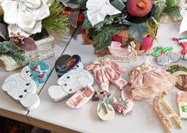 Christmas Decor & Ornaments