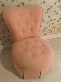 nice lady's lounge chair