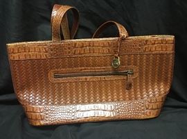 Ladies hand bag : Brahman