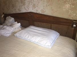 Davis Cabinet Company King size bed - French Provincial