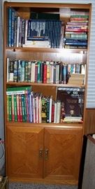 Bookcase/Cabinet