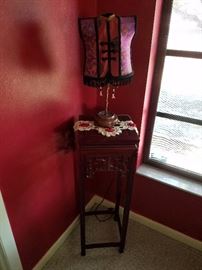 Adorable kimono lamp and table