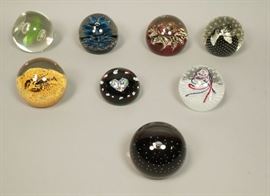 Lot 83 Lot 8 CAITHNESS Scotland Art Glass Paper Weights.