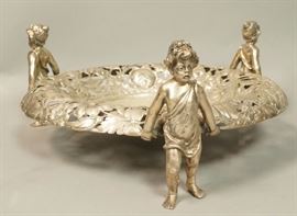 Lot 442 800 Silver Fancy Center Bowl. Three Cherubs suppo