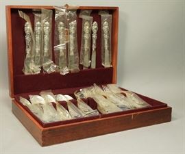 Lot 467 40pc WALLACE Sterling Silver Flatware. LUCERNE Pa