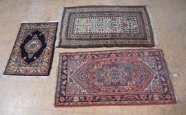 Lot 370 3pcs Handmade Oriental Carpet Rugs. Largest 28 