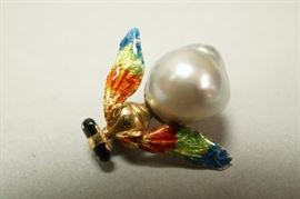 Lot 576 18K Gold Enamel Bee Pin Brooch. Colorful enamel w