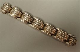 Lot 645E Sterling Silver Art Deco Link Bracelet. BAYANIHAN