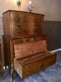 Cedar chest bottom drawer