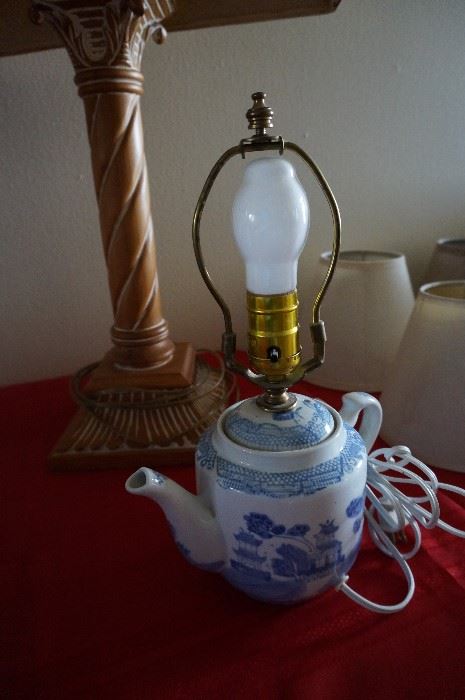 tea pot lamp